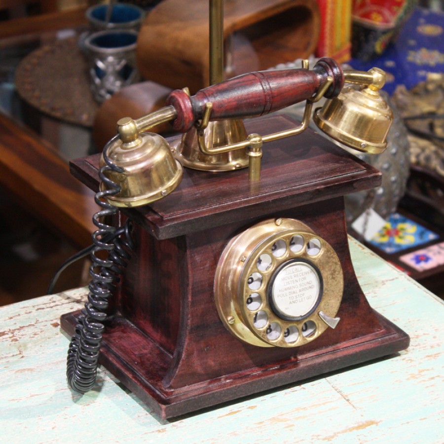 Телефон под старину