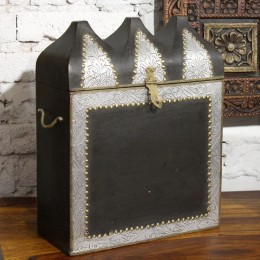 Короб под вино на три бутылки. Индия