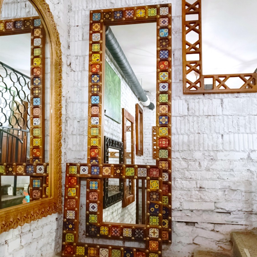 Большая рама для зеркала из Индии Anjali III, 210 см