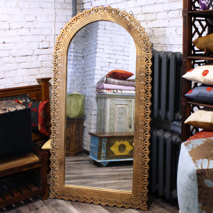 Деревянное резное зеркало в полный рост Anita