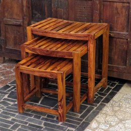 Деревянный столик-табурет из Индии Lakadee