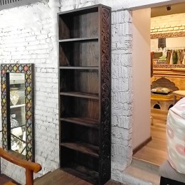 Открытый книжный шкаф из дерева Jorhat, 210 см